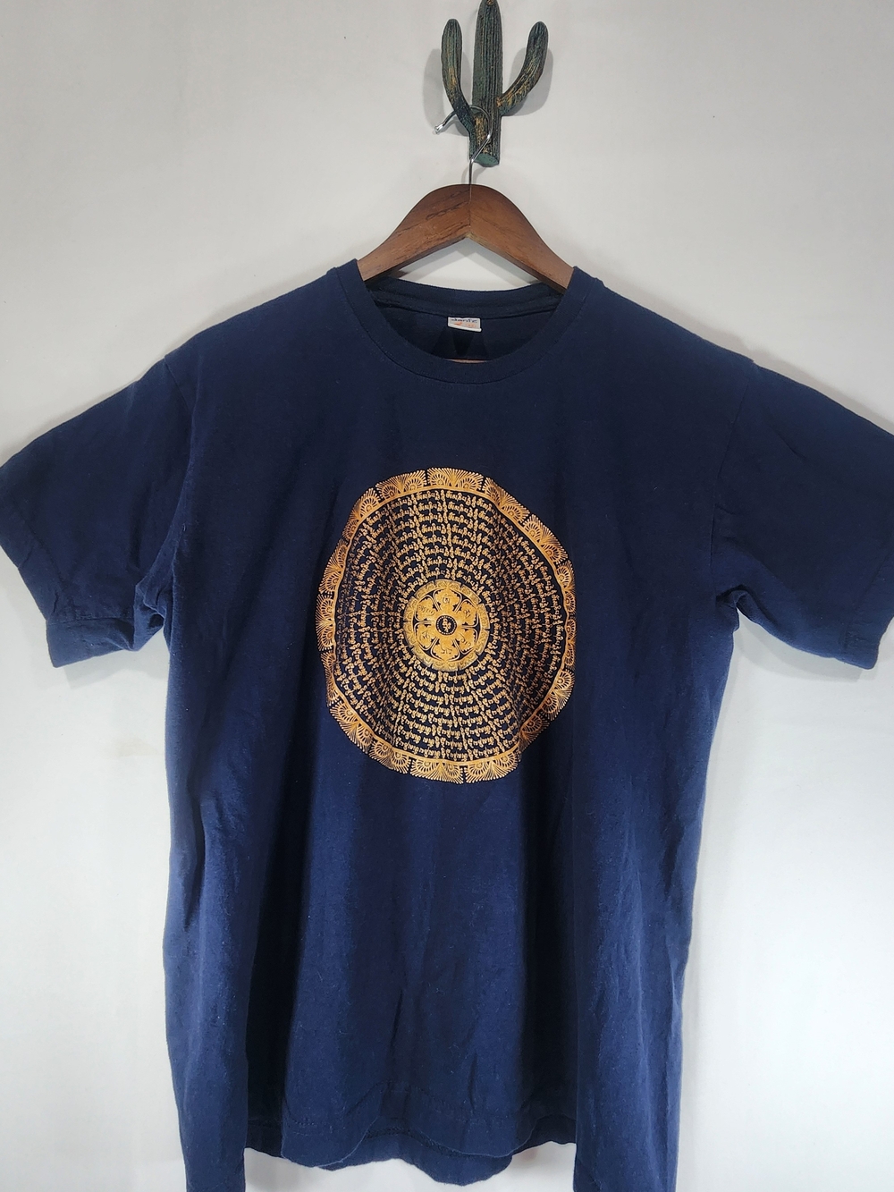 Navy Blue Tibetan Buddhist Mantra Mandala T-Shirt Size 42 Medium Nepal
